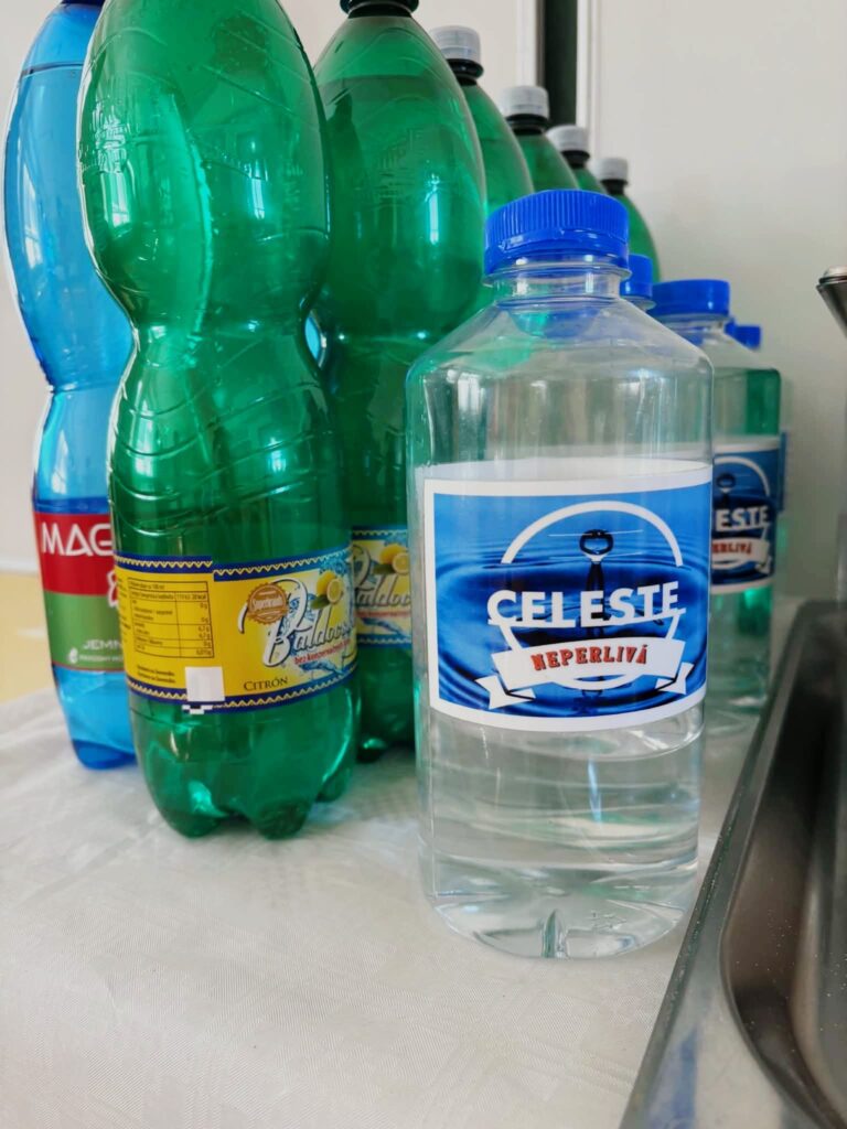 Fľaše vody Celeste- 1. národná expedícia GLOBE